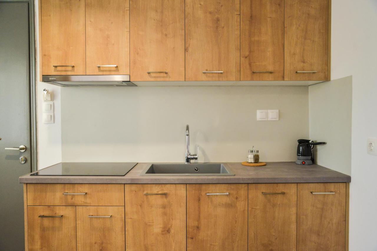 Tzoka'S Apartments آداماس المظهر الخارجي الصورة